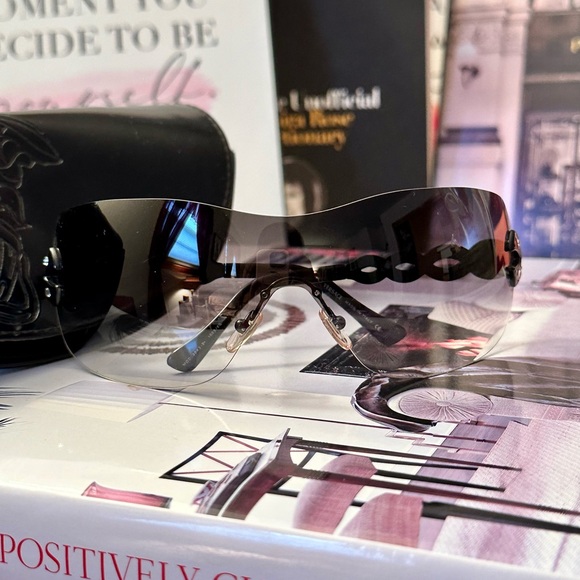 Vintage Versace Sunglasses with Medusa Head Logo and Swarovski Crystals - Picture 9 of 11